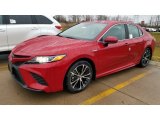 2020 Supersonic Red Toyota Camry Hybrid SE #136289272