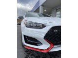 Hyundai Veloster Badges and Logos