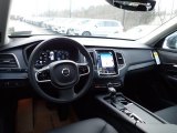 2020 Volvo XC90 T5 AWD Momentum Dashboard