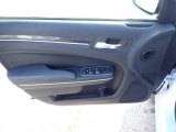 2020 Chrysler 300 Touring AWD Door Panel