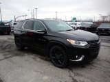 2020 Chevrolet Traverse LT Front 3/4 View