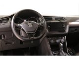 2019 Volkswagen Tiguan SE Dashboard