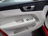 2020 Volvo XC60 T5 AWD Inscription Door Panel