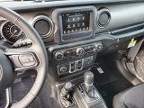2020 Jeep Wrangler Unlimited Sport 4x4 Controls