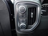 2020 GMC Sierra 1500 Elevation Double Cab 4WD Controls