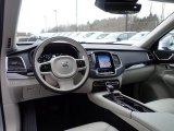 2019 Volvo XC90 T6 AWD Momentum Front Seat