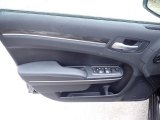2020 Chrysler 300 Touring AWD Door Panel