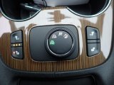 2020 GMC Acadia SLE AWD Controls