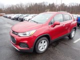 2020 Chevrolet Trax LT Front 3/4 View