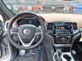 2020 Jeep Grand Cherokee Summit 4x4 Dashboard