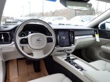 2020 Volvo S60 T6 AWD Momentum Charcoal Interior