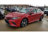 2020 Supersonic Red Toyota Camry SE #137670771
