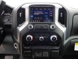 2020 GMC Sierra 1500 SLE Double Cab 4WD Controls
