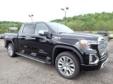 2020 GMC Sierra 1500 Denali Crew Cab 4WD Front 3/4 View