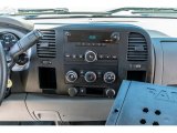 2011 Chevrolet Silverado 2500HD Extended Cab Controls