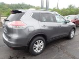 2016 Nissan Rogue SV Exterior