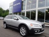 2016 Volvo XC70 Bright Silver Metallic