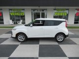 2020 Snow White Pearl Kia Soul S #138270318