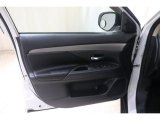2015 Mitsubishi Outlander SE Door Panel