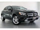 2017 Mercedes-Benz GLA 250 4Matic Front 3/4 View