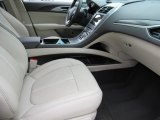 2019 Lincoln MKZ Hybrid Reserve II Front Seat