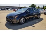 2021 Toyota Corolla Hybrid LE Front 3/4 View
