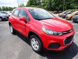 2020 Chevrolet Trax LS AWD Front 3/4 View