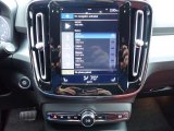 2019 Volvo XC40 T5 Momentum AWD Controls