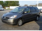 2005 Toyota Sienna LE