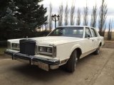 1980 Lincoln Continental Town Car Front 3/4 View