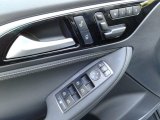 2017 Infiniti QX30 Luxury AWD Door Panel