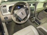 2016 Lincoln Navigator Select 4x4 Dashboard