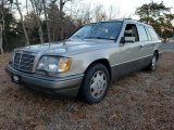 1994 Smoke Silver Metallic Mercedes-Benz E 320 Estate #138489435