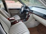 1994 Mercedes-Benz E 320 Estate Front Seat