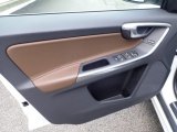 2017 Volvo XC60 T5 Dynamic Door Panel
