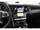 2020 Mercedes-Benz SLC 300 Roadster Controls