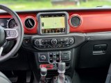 2020 Jeep Gladiator Rubicon 4x4 Controls