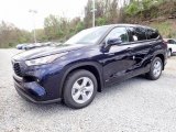 2020 Toyota Highlander Hybrid LE AWD Front 3/4 View
