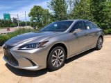 2020 Lexus ES 300h Front 3/4 View