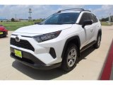 2020 Toyota RAV4 LE Front 3/4 View