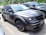 2018 Dodge Journey SE AWD Front 3/4 View