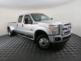 2016 Ford F450 Super Duty XLT Crew Cab 4x4 Front 3/4 View