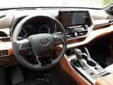 2020 Toyota Highlander Hybrid Platinum AWD Dashboard