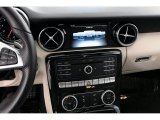 2017 Mercedes-Benz SLC 300 Roadster Controls