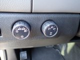 2016 Chevrolet Colorado WT Extended Cab 4x4 Controls