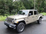 2020 Jeep Gladiator Sport 4x4 Front 3/4 View