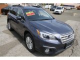 2017 Subaru Outback 2.5i Premium Front 3/4 View