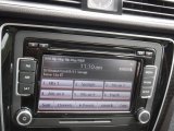 2015 Volkswagen Passat Sport Sedan Controls