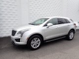 2020 Cadillac XT5 Luxury AWD Front 3/4 View