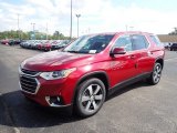 2020 Chevrolet Traverse LT AWD Front 3/4 View